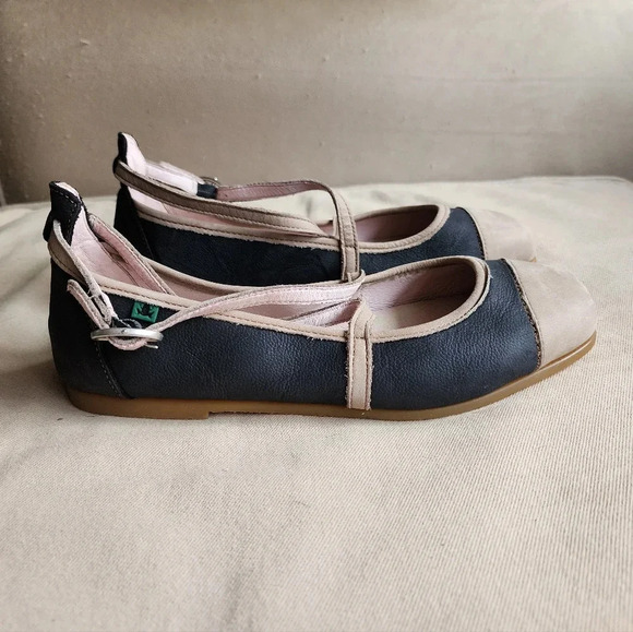 El Naturalista Dani Garcia Two Tone Black/Tan Mary Jane Strappy Flats Size US 11 - Picture 5 of 9